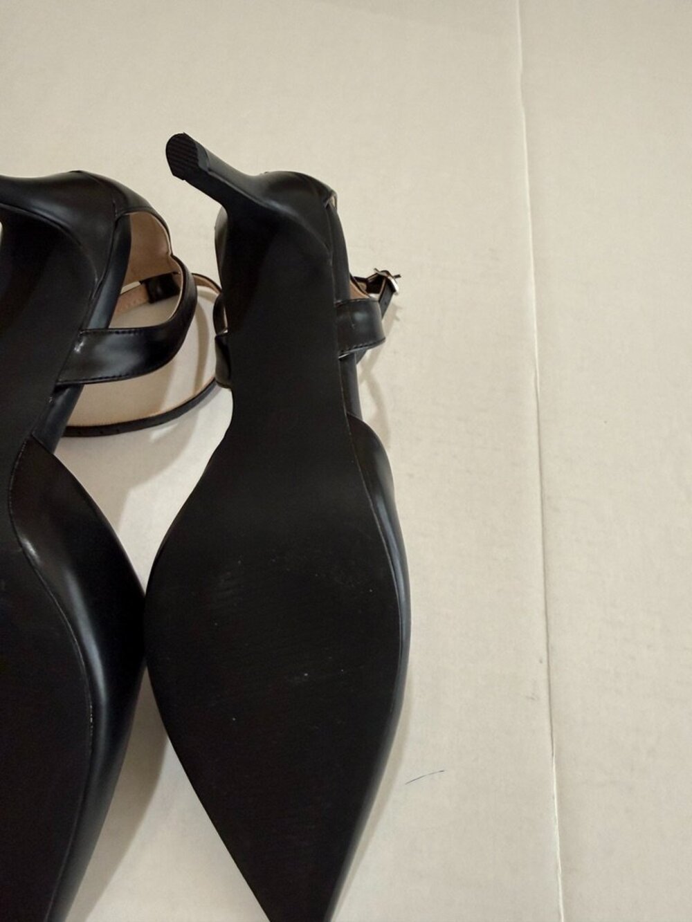 Ribongz Black Heels size 8 - Picture 7 of 8